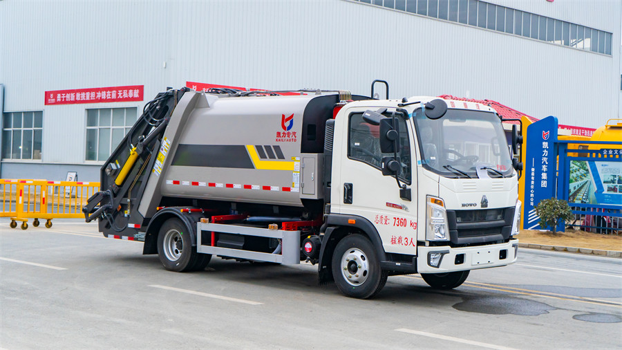 7方7.5噸重汽豪沃壓縮垃圾車 凱力新款做工